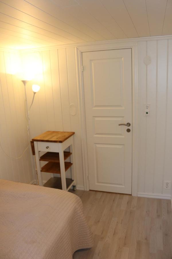 Appartamento With1 Bedroom Separate Living With A Sofa Bed And A Tiny Kitchen A Bathroom Located In Nordstrand Near By The Sea For 3 Guests With A Garden And Grill 5 Extra Guests With Extra Cost In The With Sea View Just Outside The Apar *