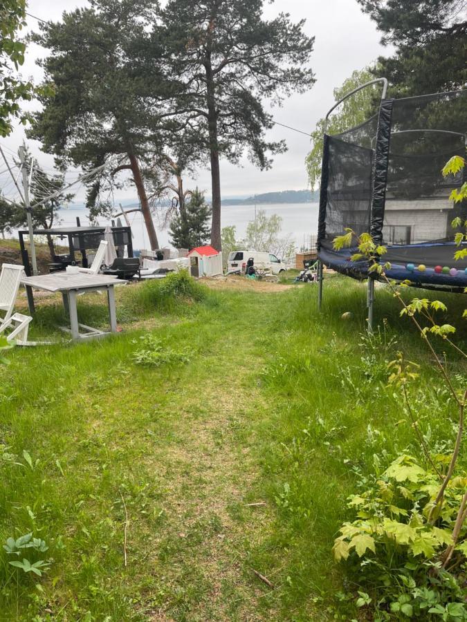 Appartamento With1 Bedroom Separate Living With A Sofa Bed And A Tiny Kitchen A Bathroom Located In Nordstrand Near By The Sea For 3 Guests With A Garden And Grill 5 Extra Guests With Extra Cost In The With Sea View Just Outside The Apar