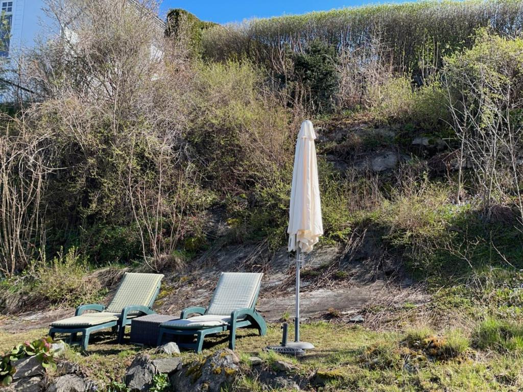Appartamento With1 Bedroom Separate Living With A Sofa Bed And A Tiny Kitchen A Bathroom Located In Nordstrand Near By The Sea For 3 Guests With A Garden And Grill 5 Extra Guests With Extra Cost In The With Sea View Just Outside The Apar Oslo